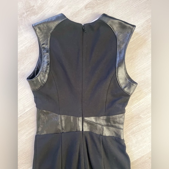 🔥NWT Bebe Y2K Pencil Corset Dress in Black. Size 2. XS🔥 - Picture 4 of 7